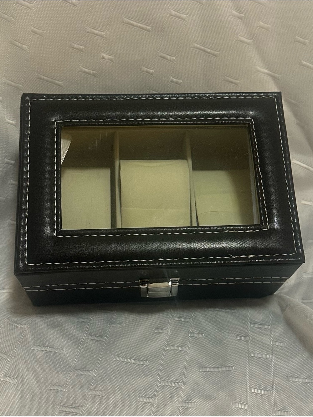 Three Cass Ray Men’s Sports Watch with the display case included - Picture 13 of 13
